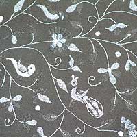 

   08719 Grey vine cushion cover 60cm   
   Detail   

