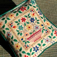 

   08872 Vase cushion cover   

