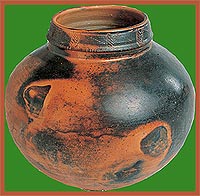 

   11353 Giddia pot   
  
   Click picture to
   move on to next product   

