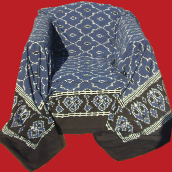 

   Ikat throw, «saree» design,   
   blue

