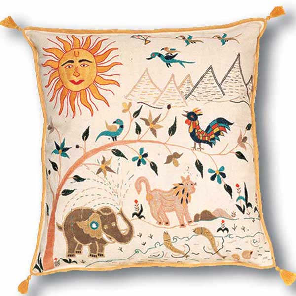 
.
   08875 Shining day (Sun)   
   cushion cover
. 
